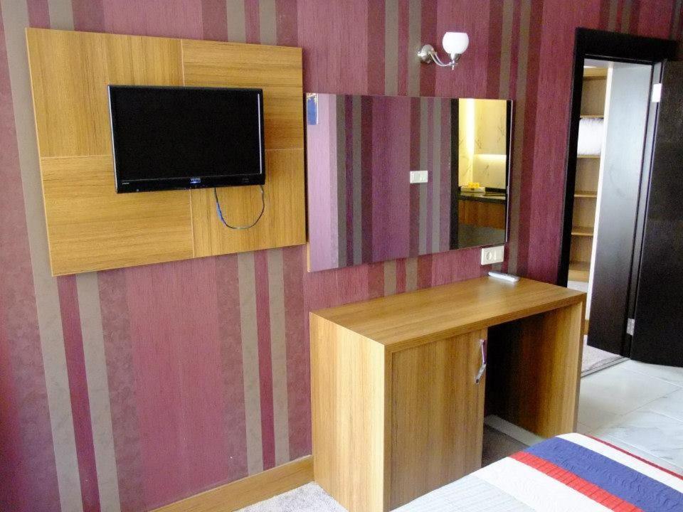 Grand Gold Hotel Бююкчекмедже Экстерьер фото