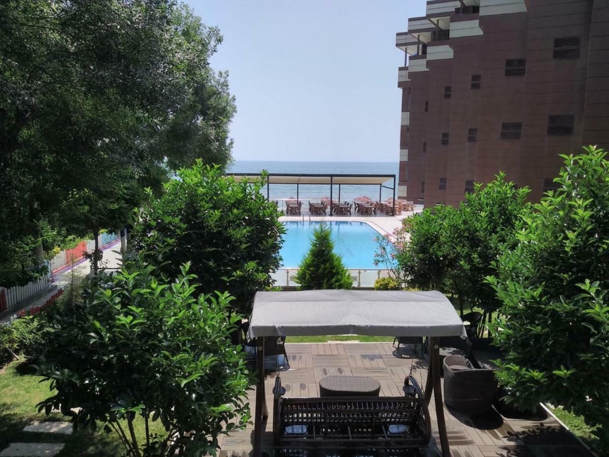 Grand Gold Hotel Бююкчекмедже Экстерьер фото